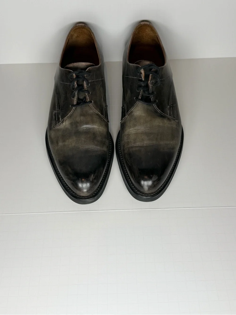 Macri Men's Distressed Brown-to-Black Burnished Leather Derbys